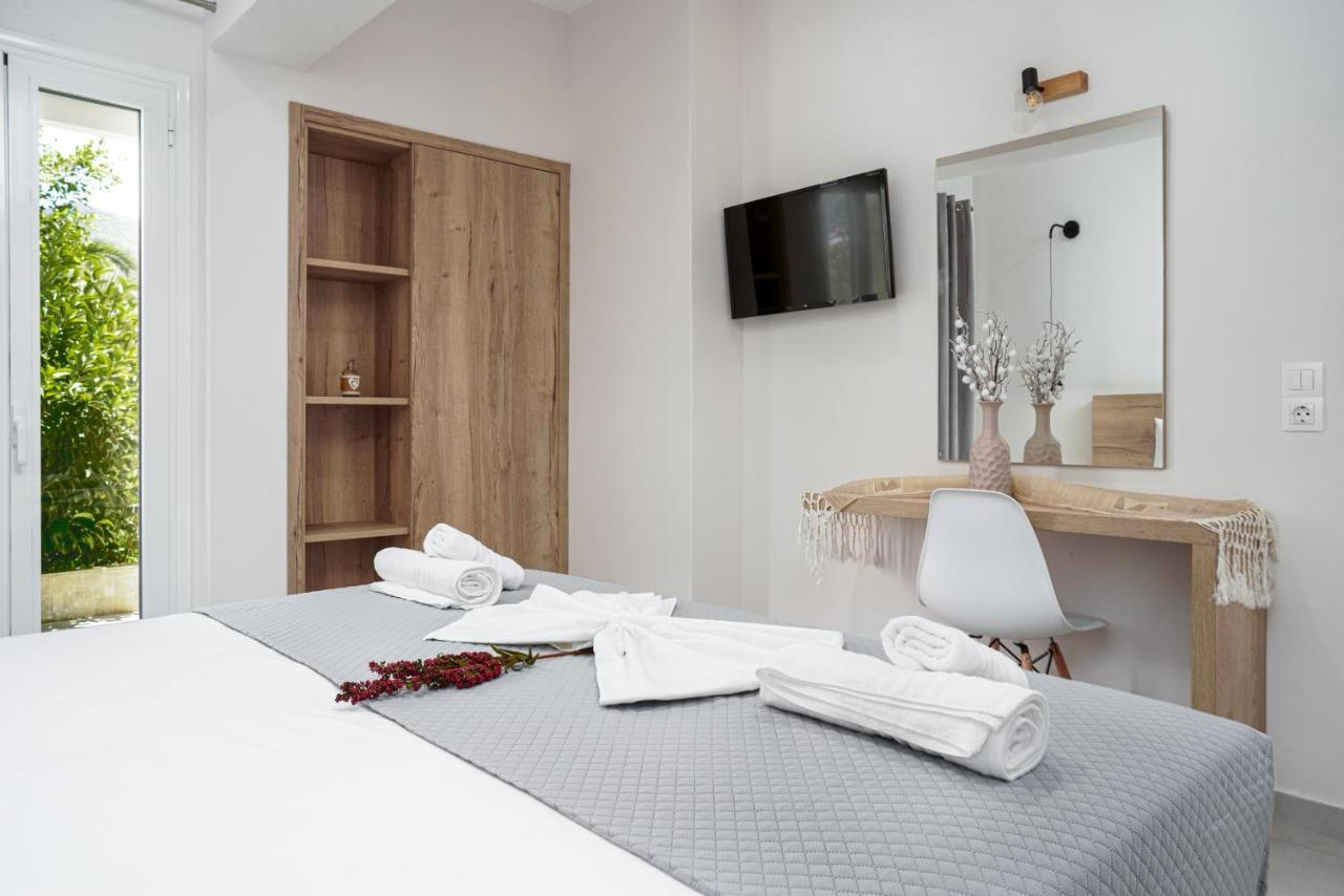Antonis apartments Kalamákion Extérieur photo